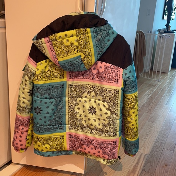 Bandana Puffer Jacket - Picture 5 of 5